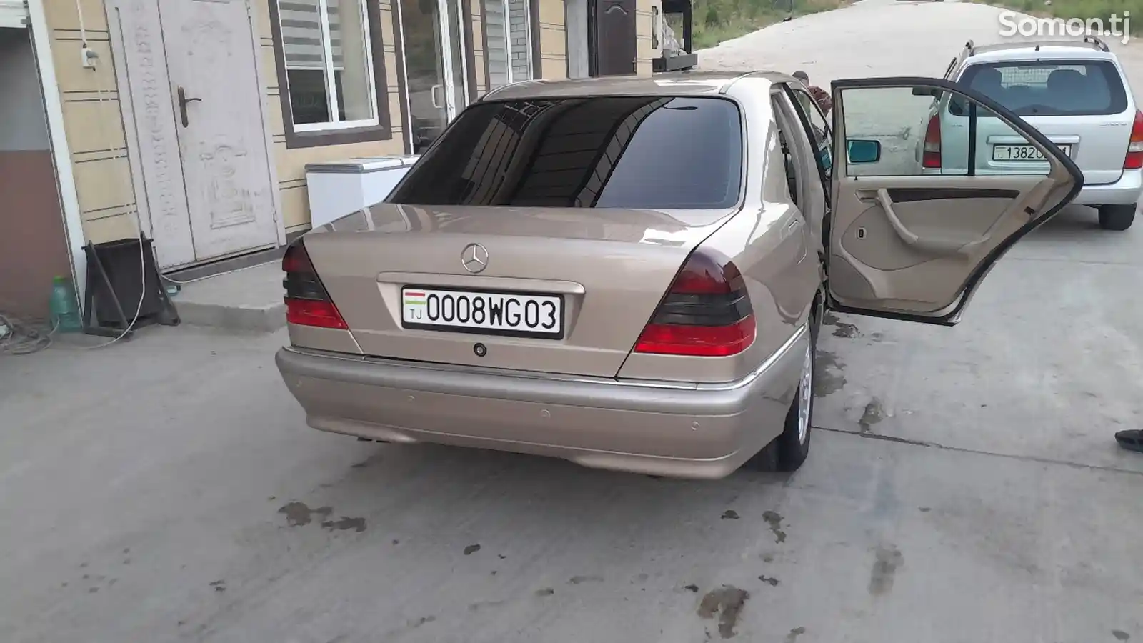 Mercedes-Benz C class, 2000-4