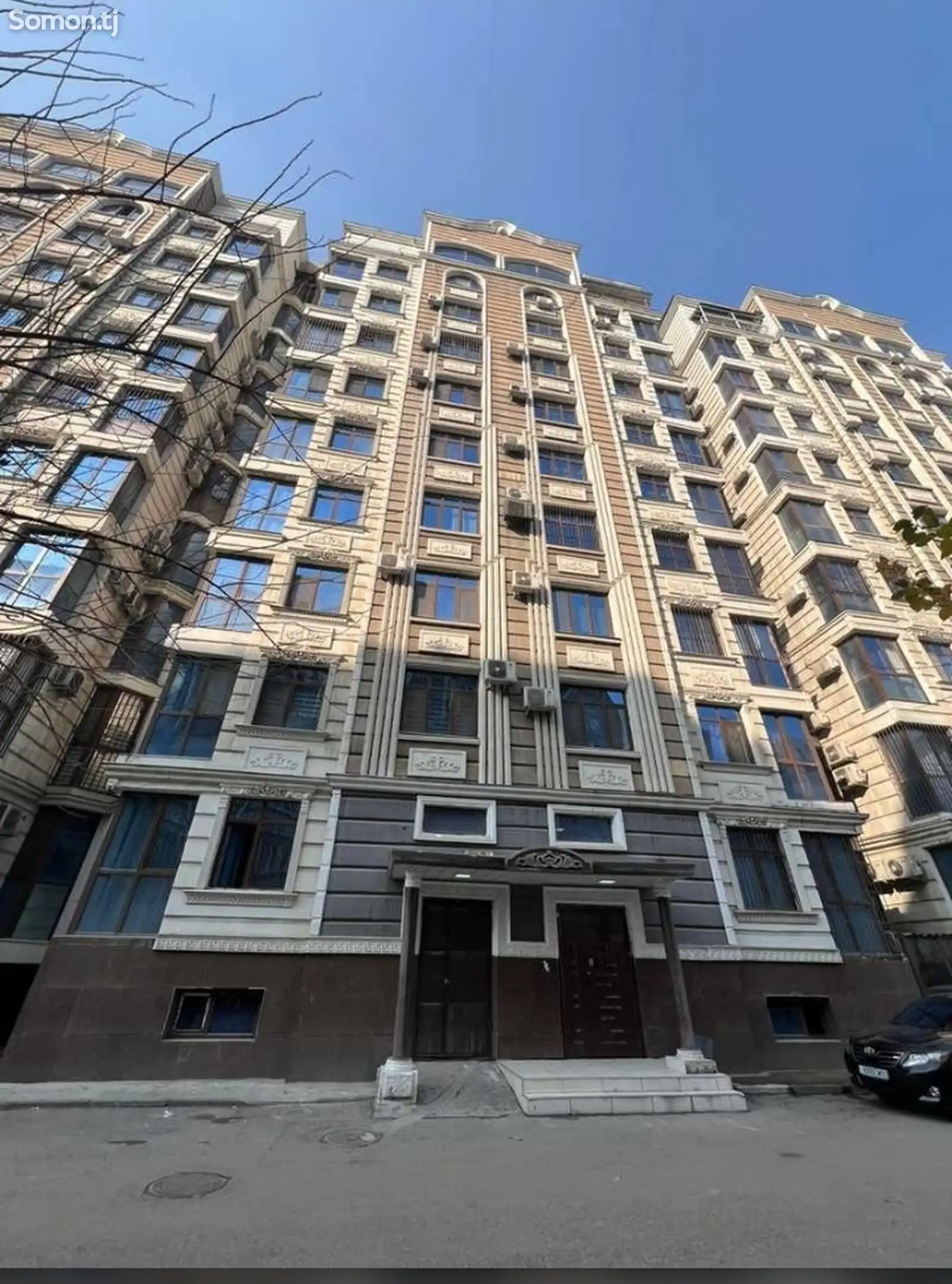 3-комн. квартира, 10 этаж, 160м², И.Сомони-1