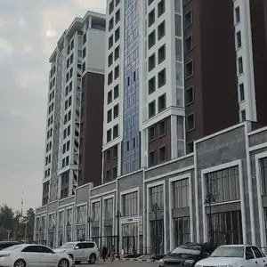 2-комн. квартира, 6 этаж, 70м², Фирдавси