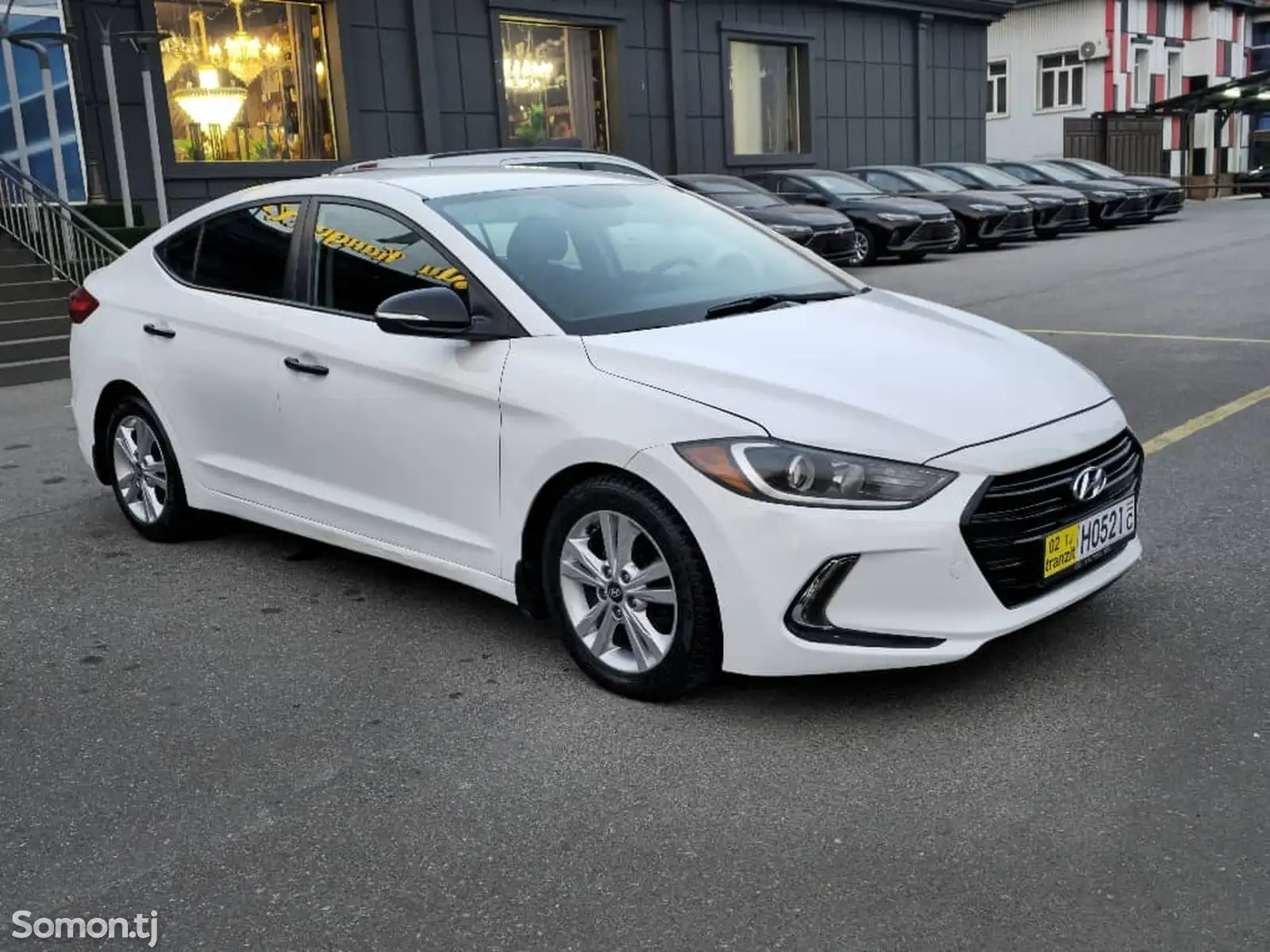 Hyundai Elantra, 2017-1