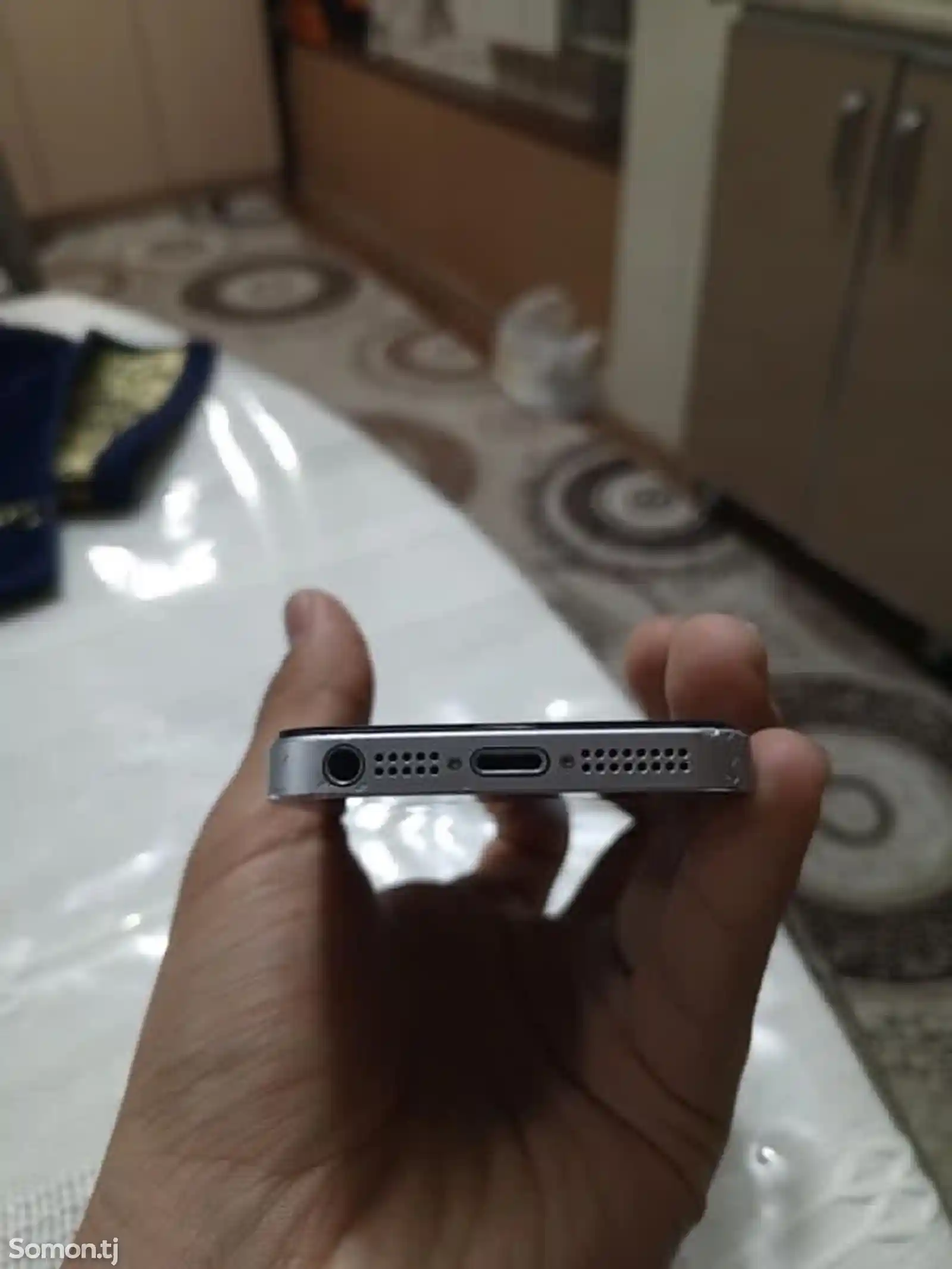 Apple iPhone SE, 32 gb-6