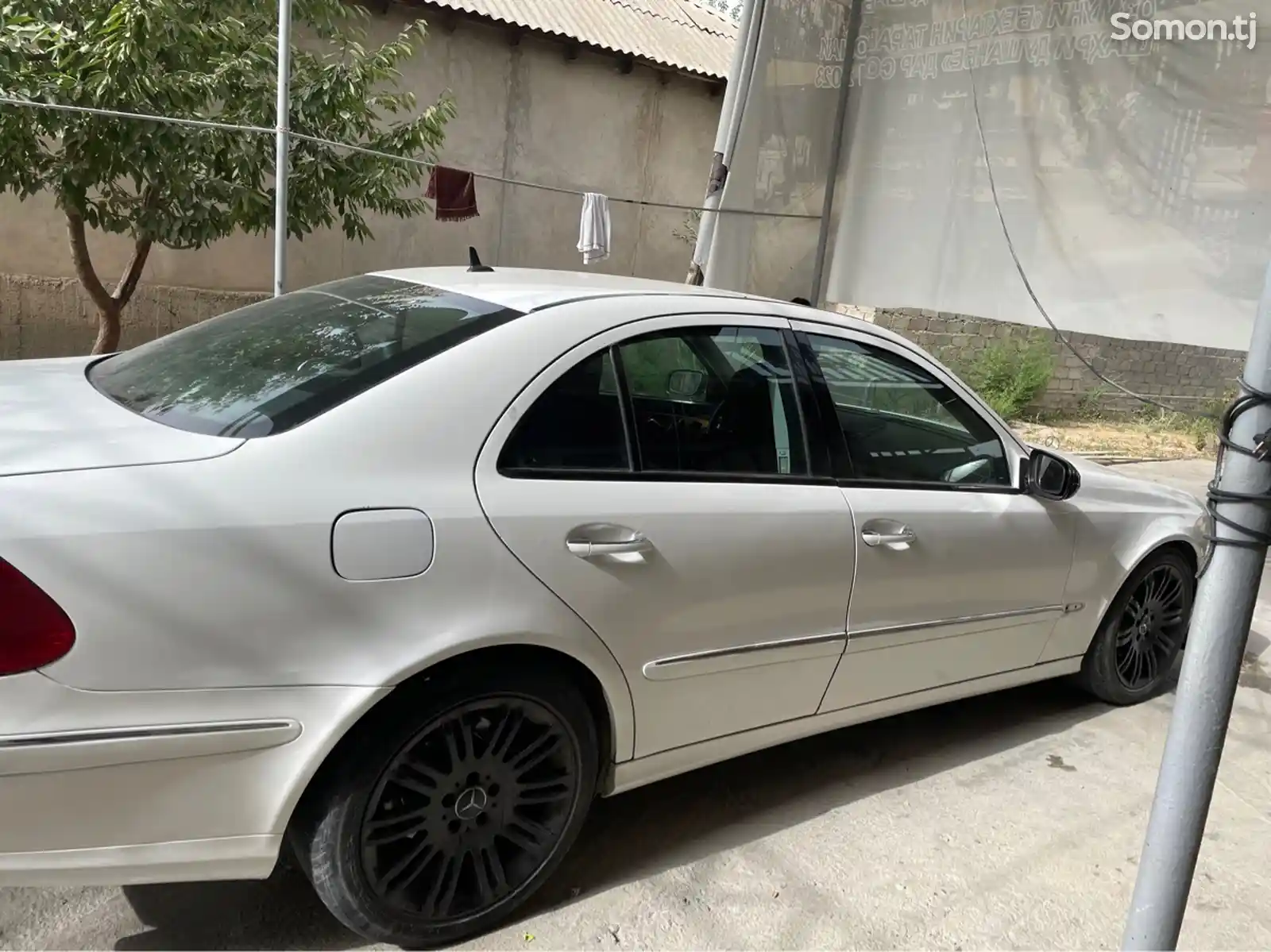 Mercedes-Benz E class, 2008-9