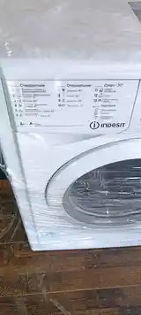 Стиральная машина Indesit 6 kg-3