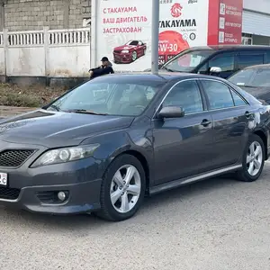 Toyota Camry, 2011