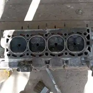Головка от двигателя Opel Zafira 1,8