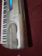 Синтезатор Casio-4