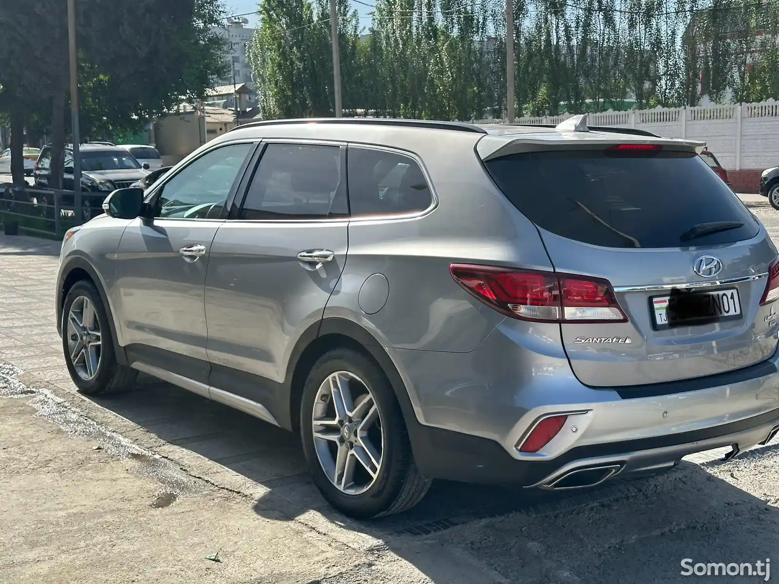 Hyundai Santa Fe, 2017-15