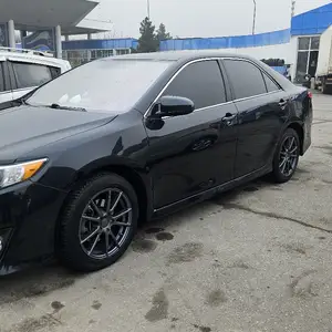 Toyota Camry, 2014