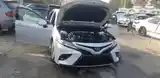 Toyota Camry, 2018-4