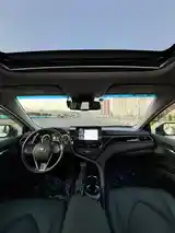 Toyota Camry, 2017-6