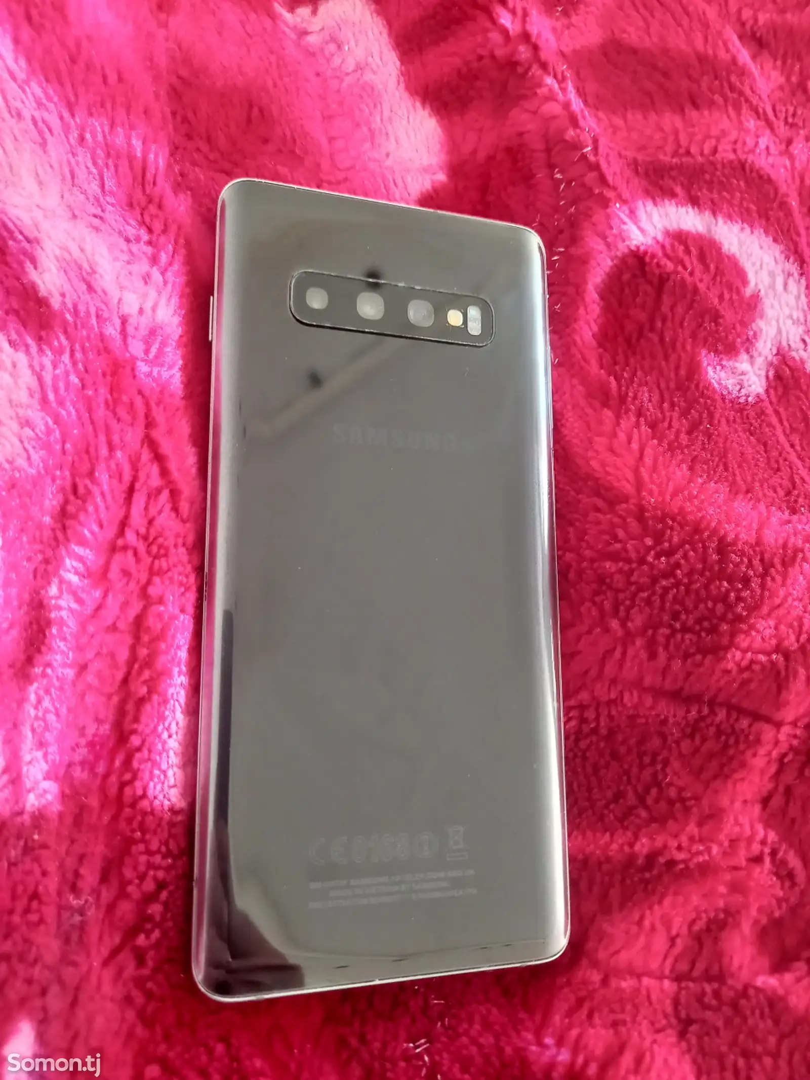 Samsung galaxy s10+-1