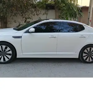 Kia Optima, 2011