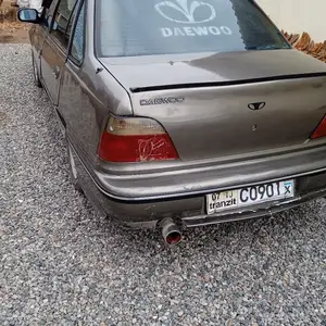 Daewoo Nexia, 2000