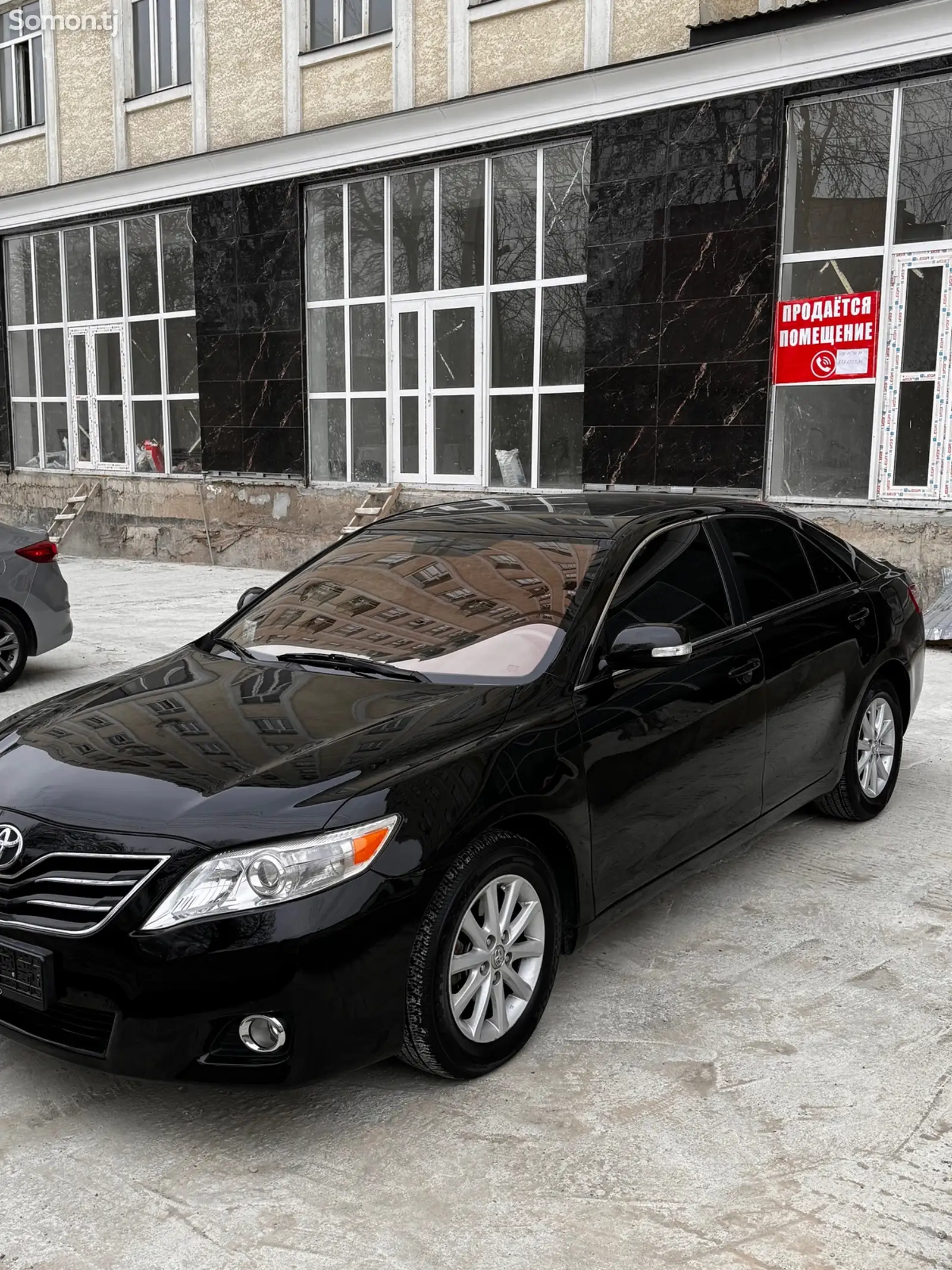 Toyota Camry, 2010-1