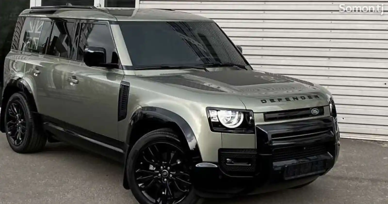 Land Rover Defender, 2022-3