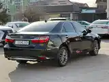 Toyota Camry, 2017-5