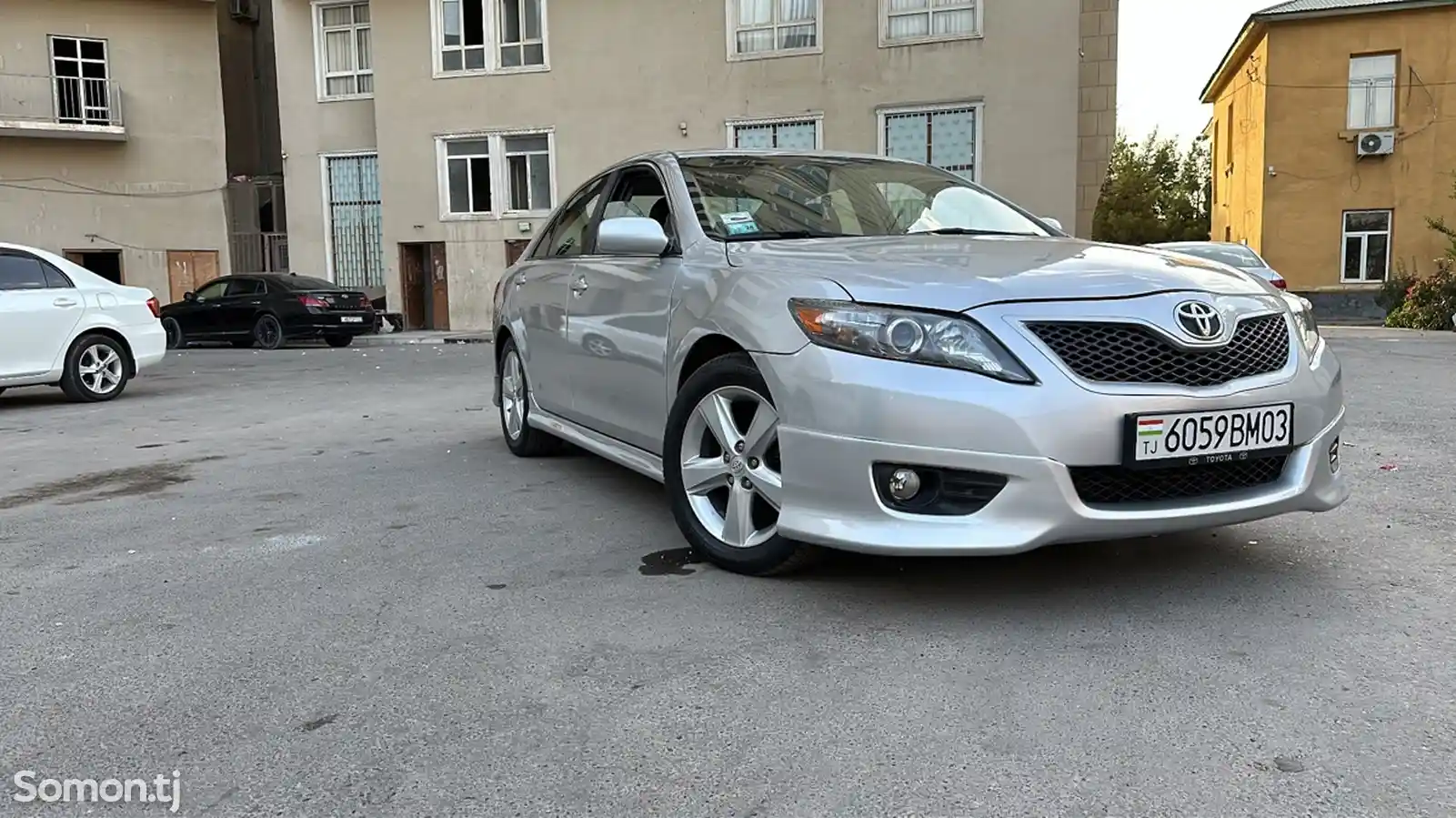 Toyota Camry, 2010-4