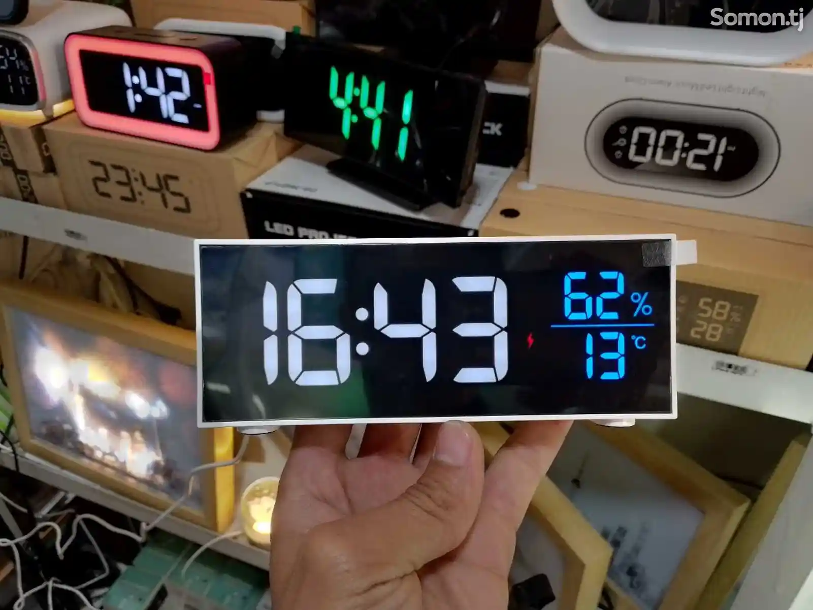 Настольные электронные часы Suzu c аккумулятором, термометром и гигром-2