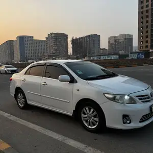 Toyota Corolla, 2012