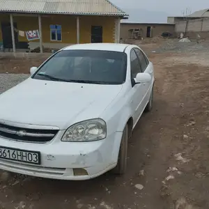 Chevrolet Lacetti, 2005