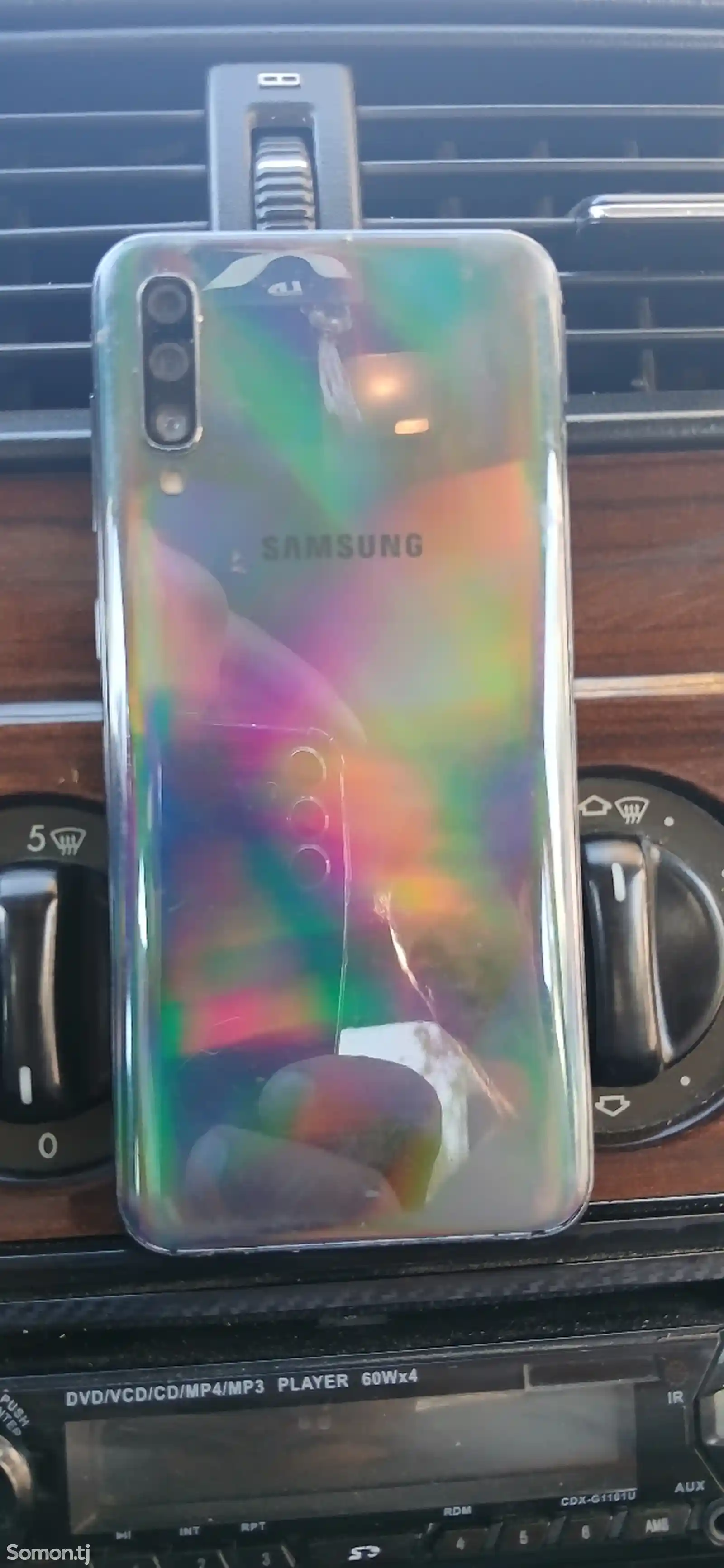 Samsung Galaxy A50-2