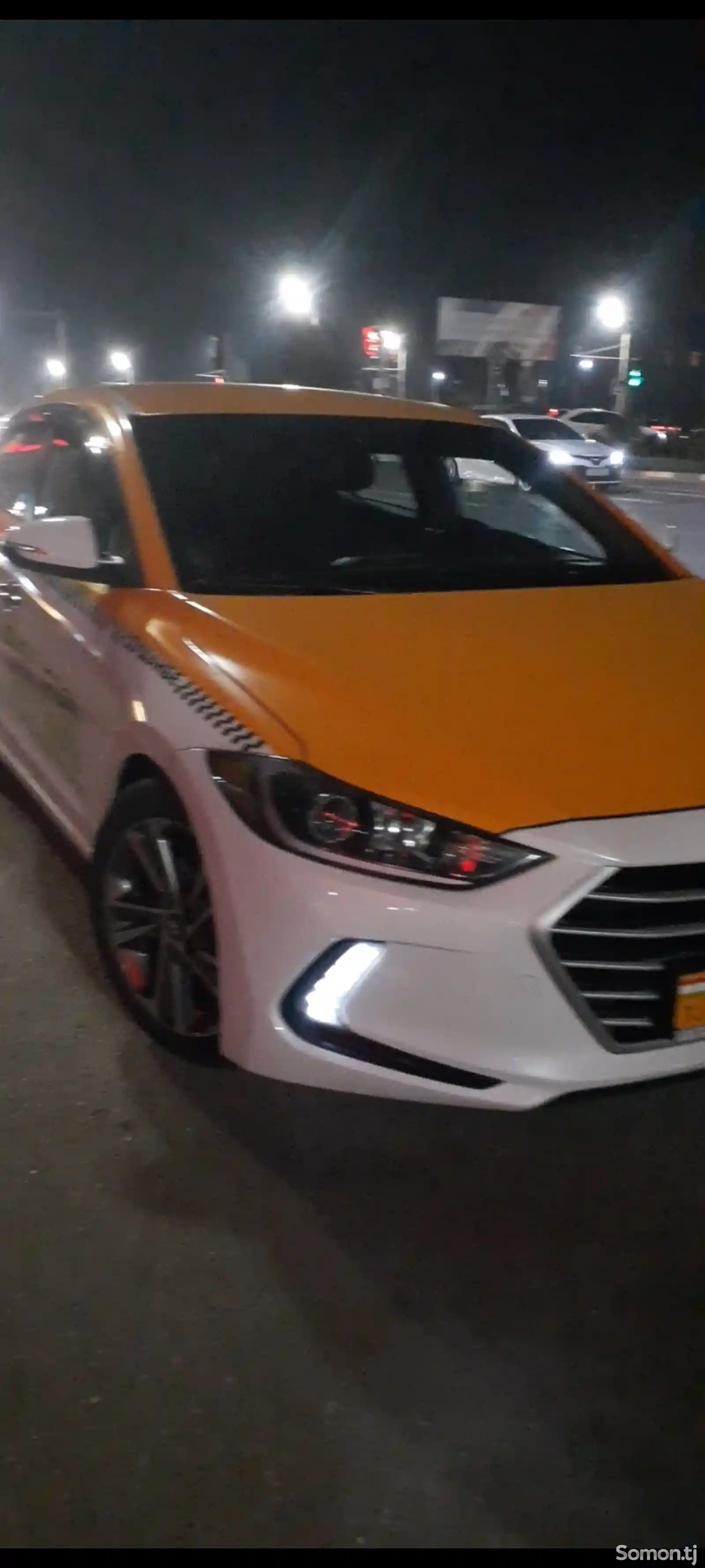 Hyundai Elantra, 2017-3