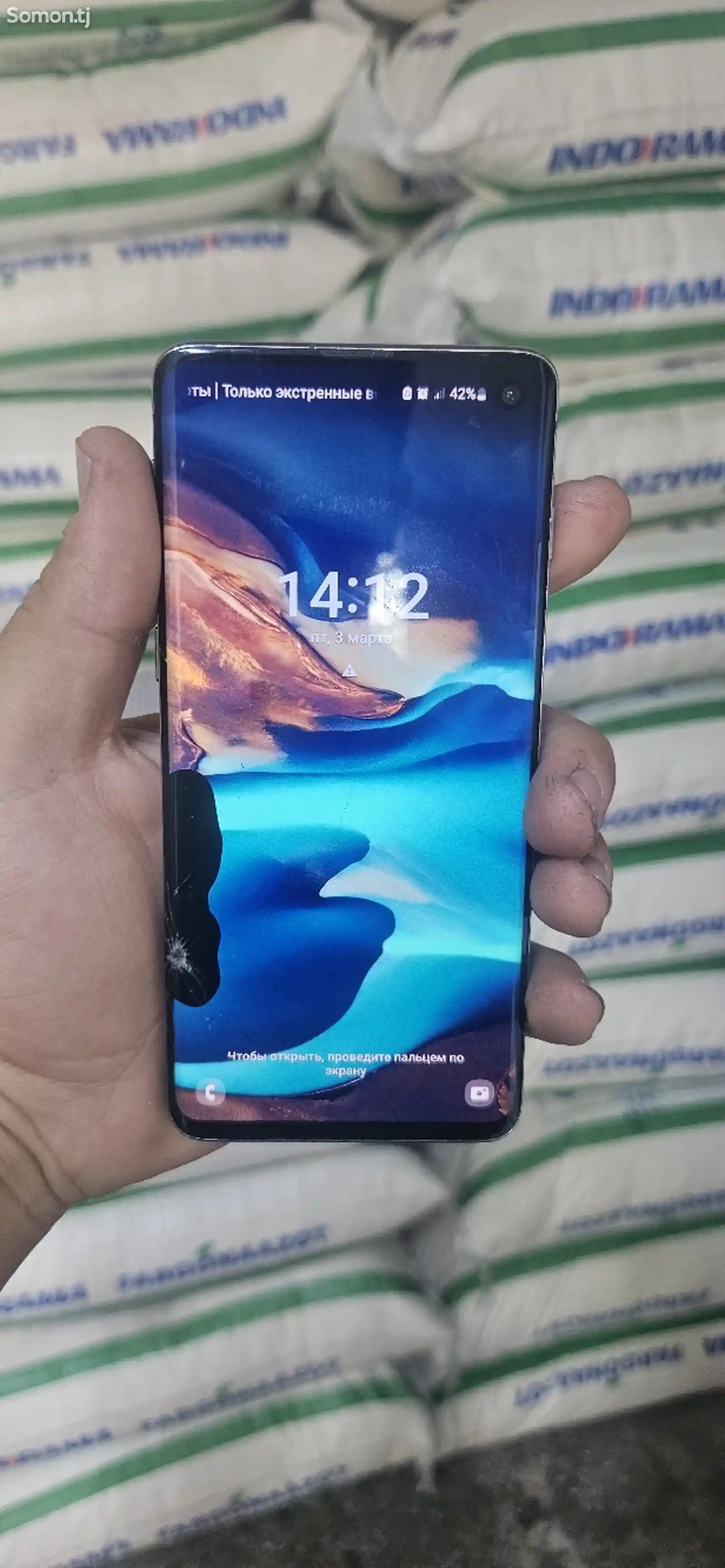 Samsung Galaxy S10+-3