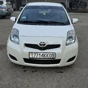 Toyota Vitz, 2009