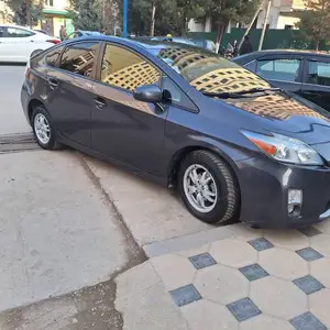 Toyota Prius, 2011