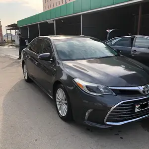 Toyota Avalon, 2013