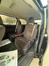 Toyota Vellfire, 2014-9