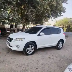 Toyota RAV 4, 2012