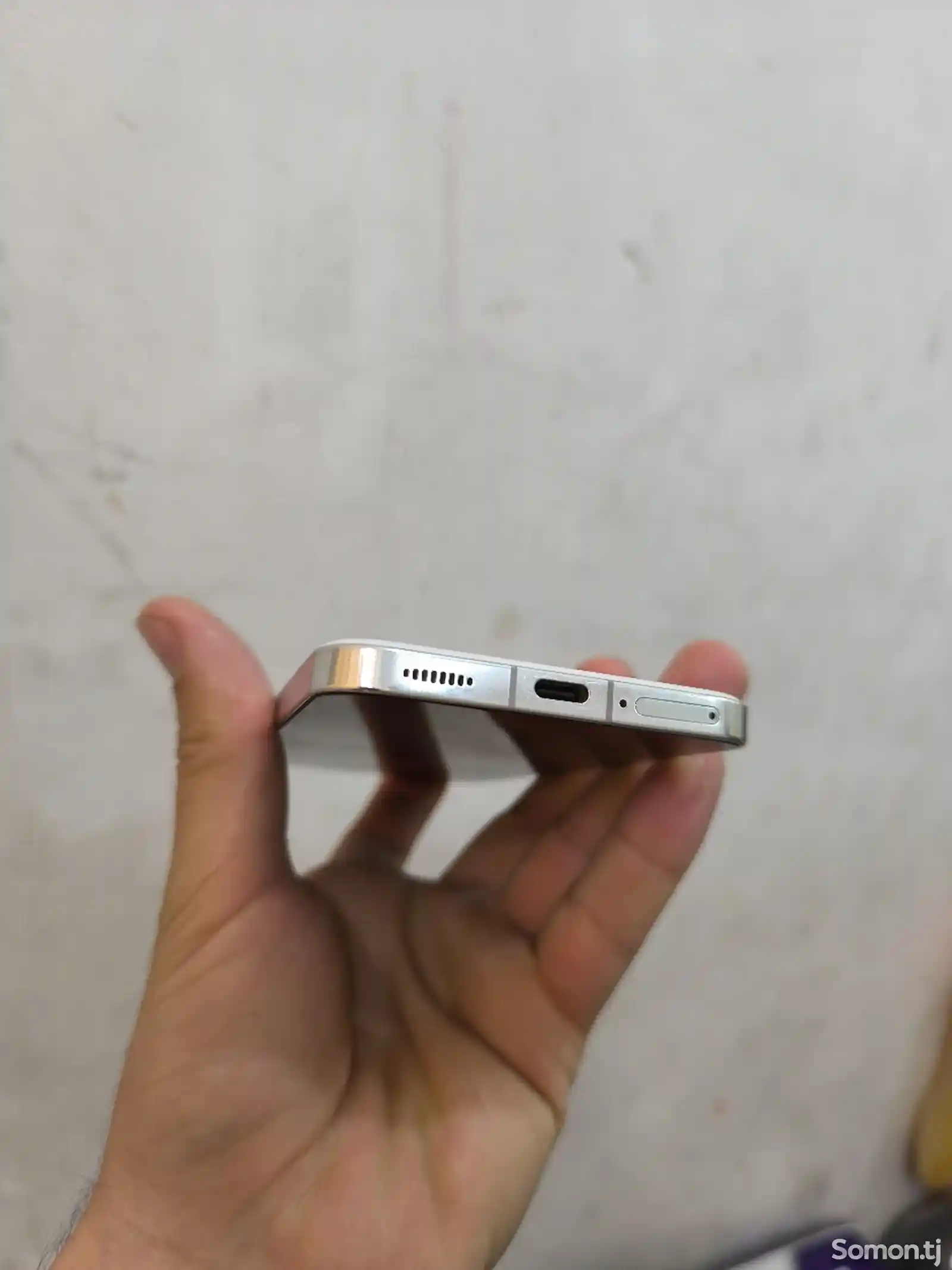 Xiaomi Mi 13 8/256gb-6