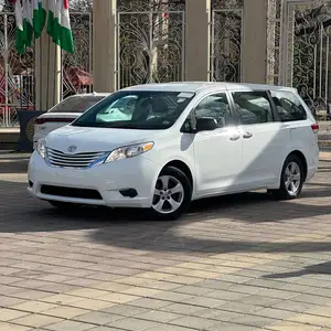 Toyota Sienna, 2014