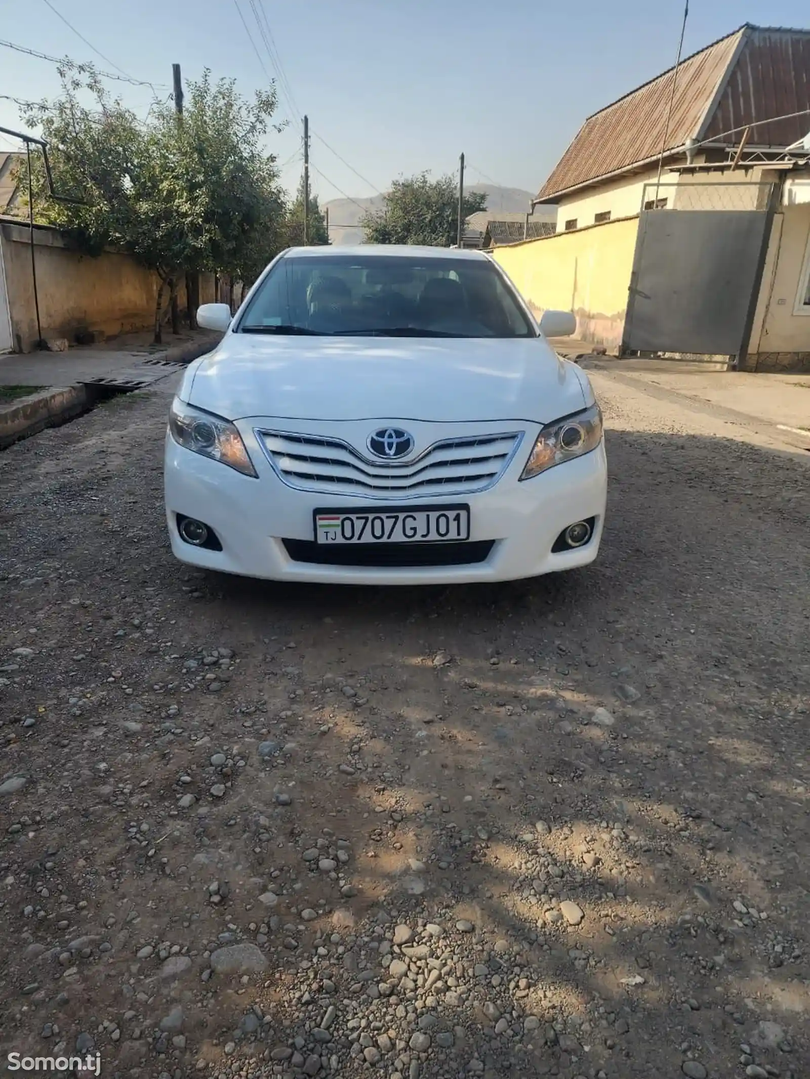 Toyota Camry, 2010-4