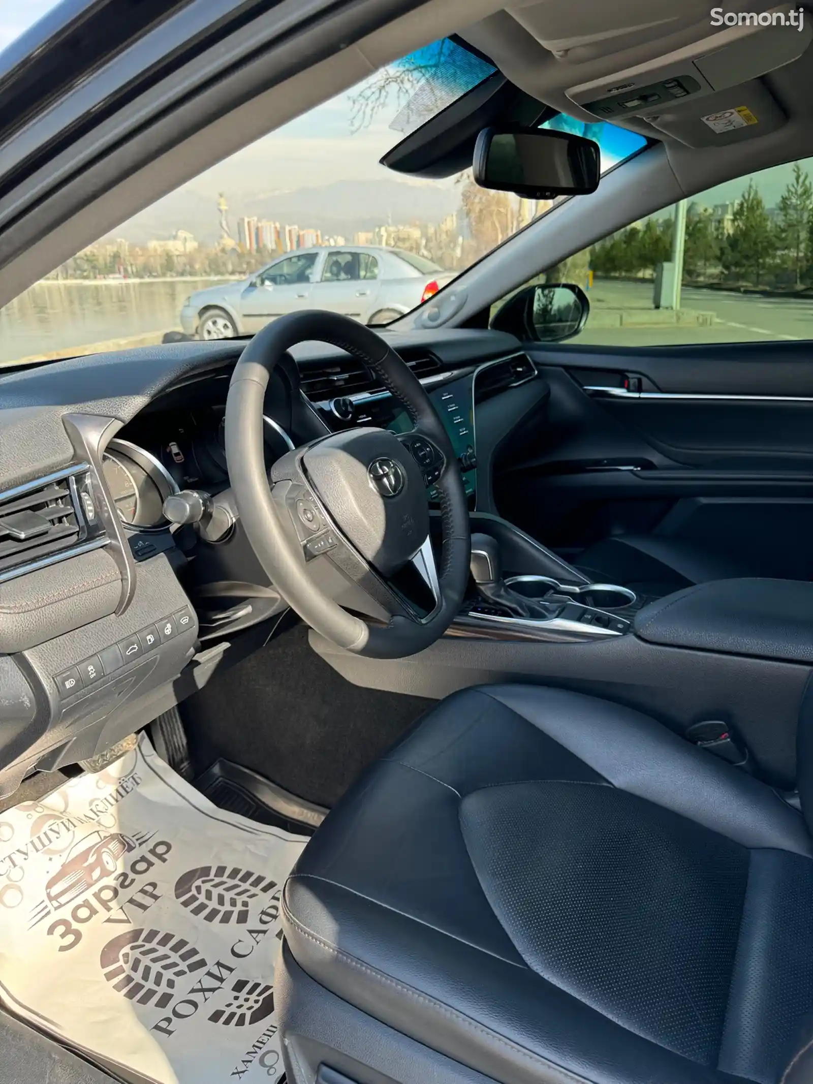 Toyota Camry, 2019-4