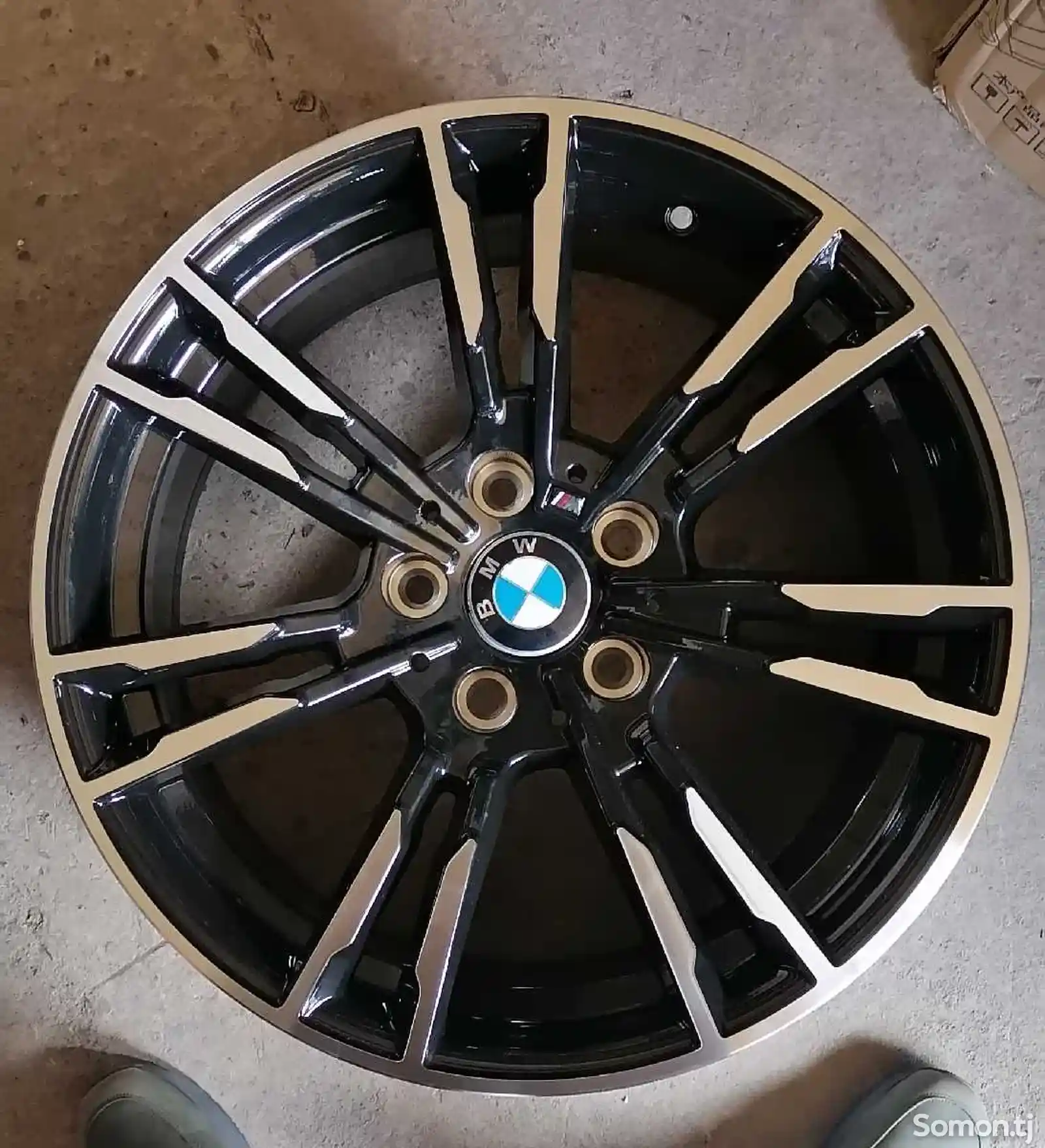 Диски и шины R18 BMW