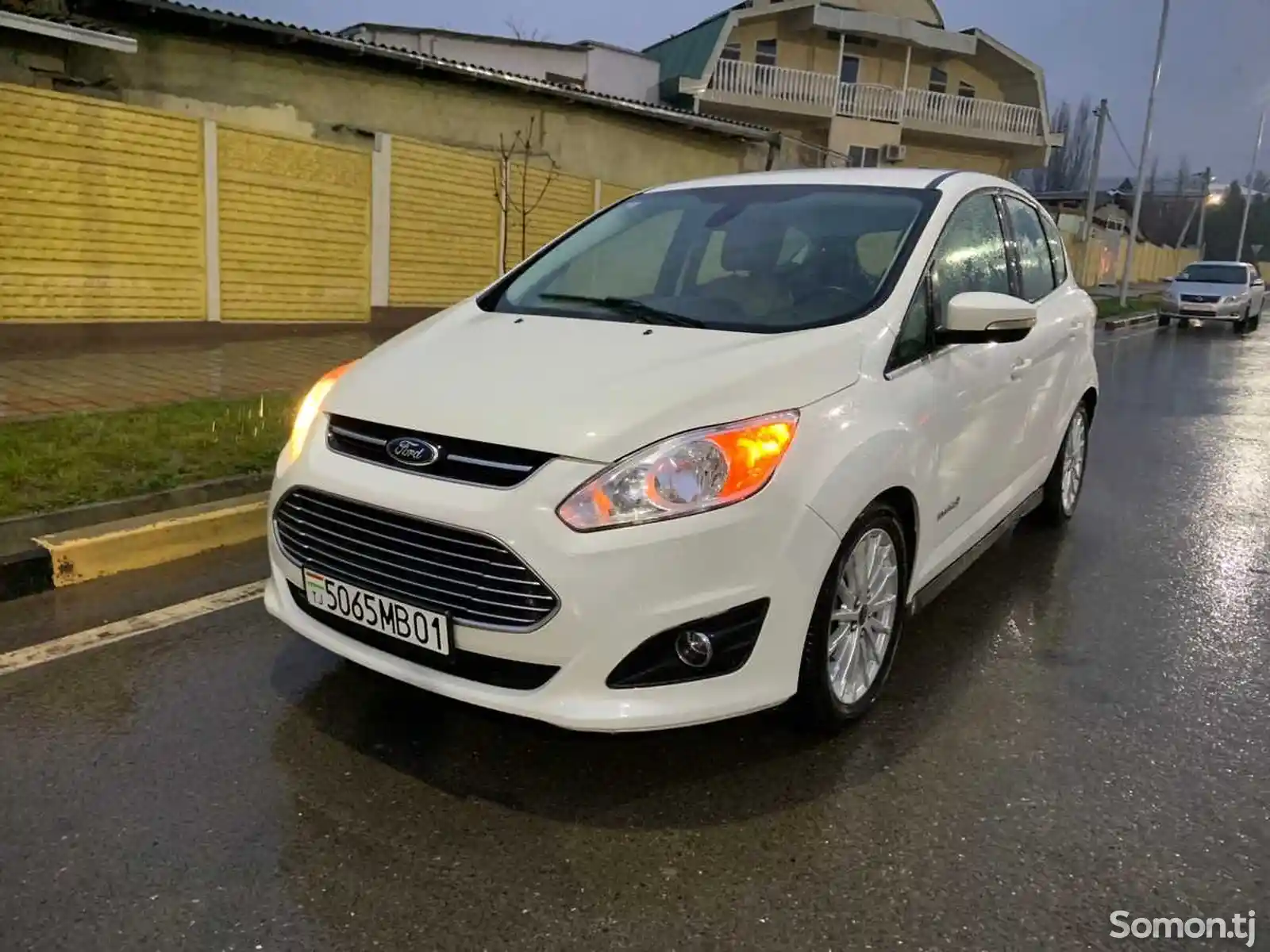 Ford S-Max, 2013-12