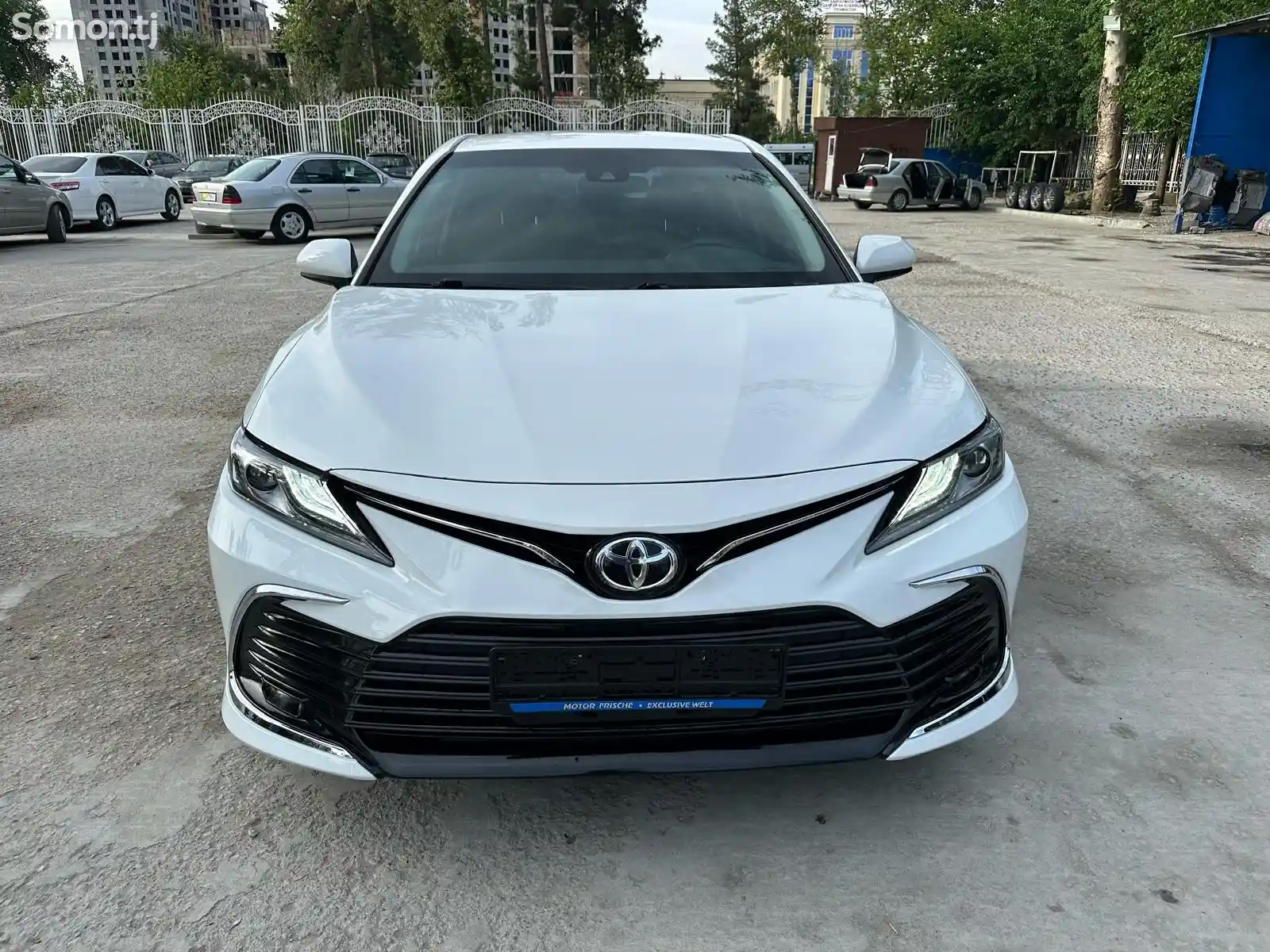 Toyota Camry, 2018-1