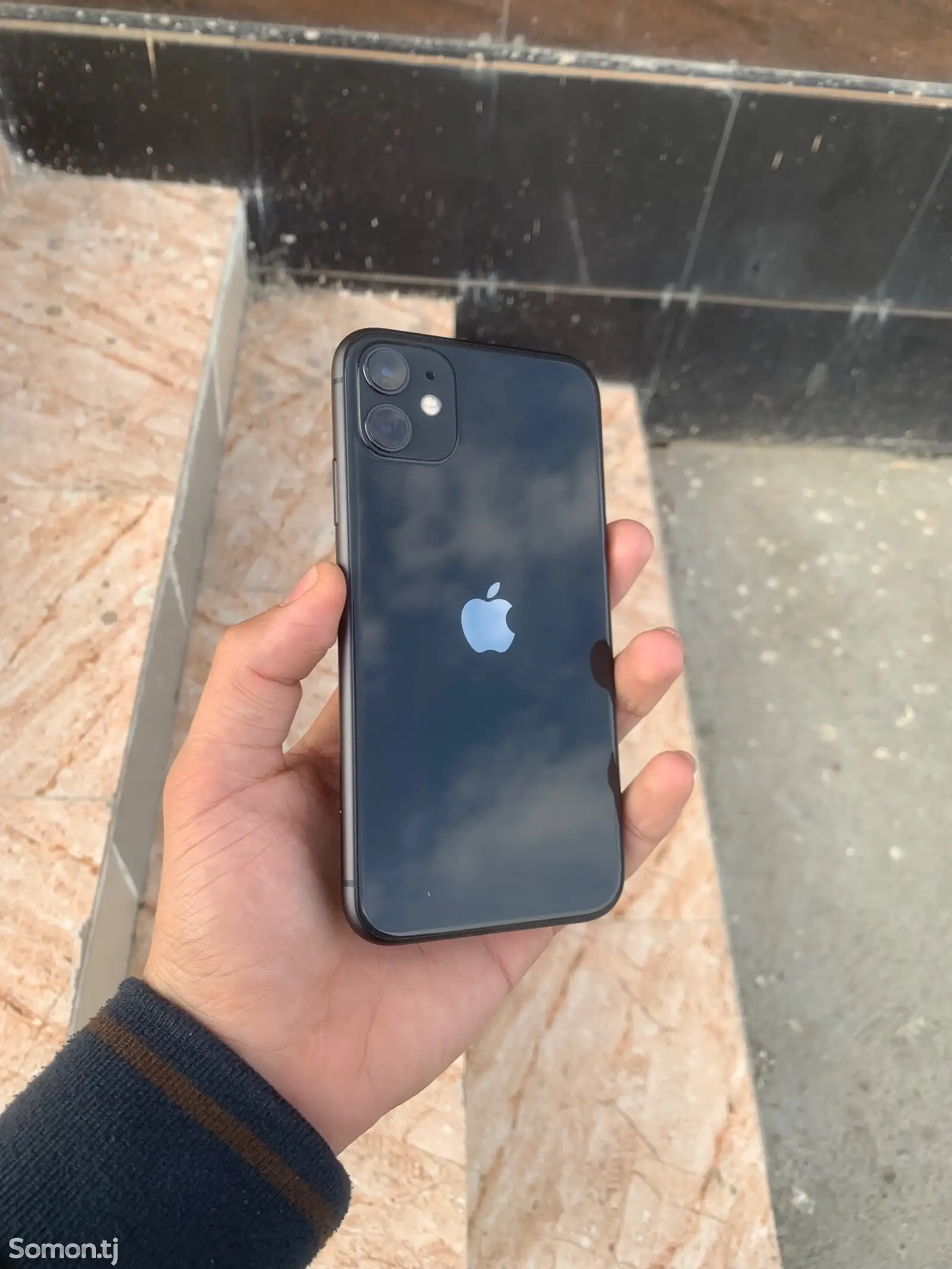 Apple iPhone 11, 64 gb, Black-1