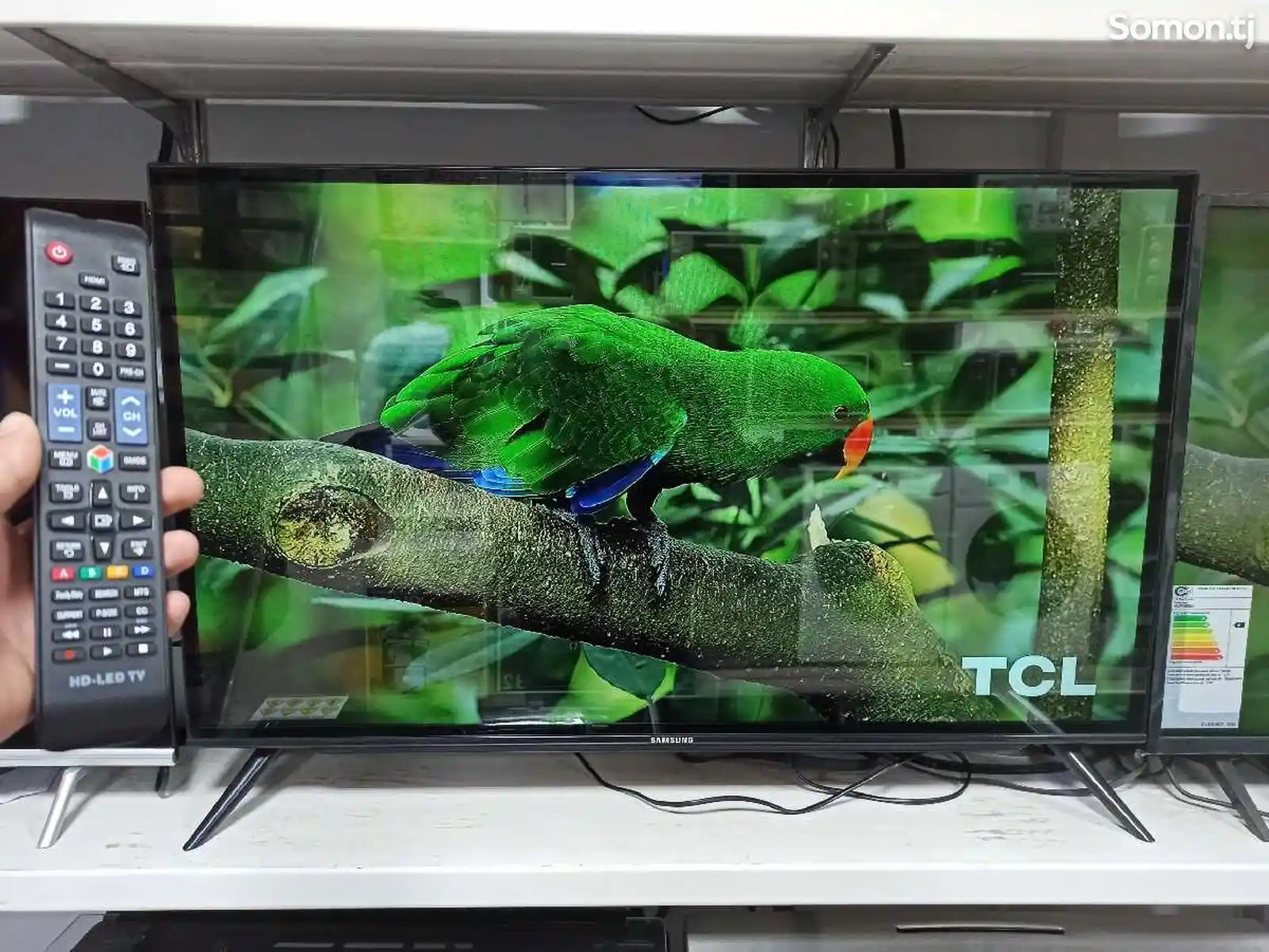 Телевизор Samsung 35 Glass Max-1