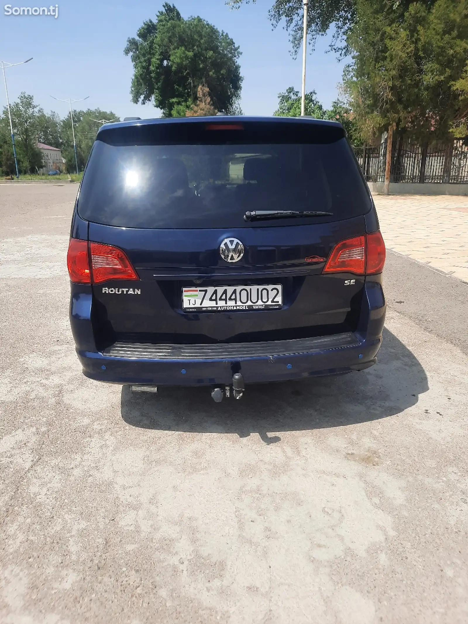 Volkswagen Routan, 2013-1