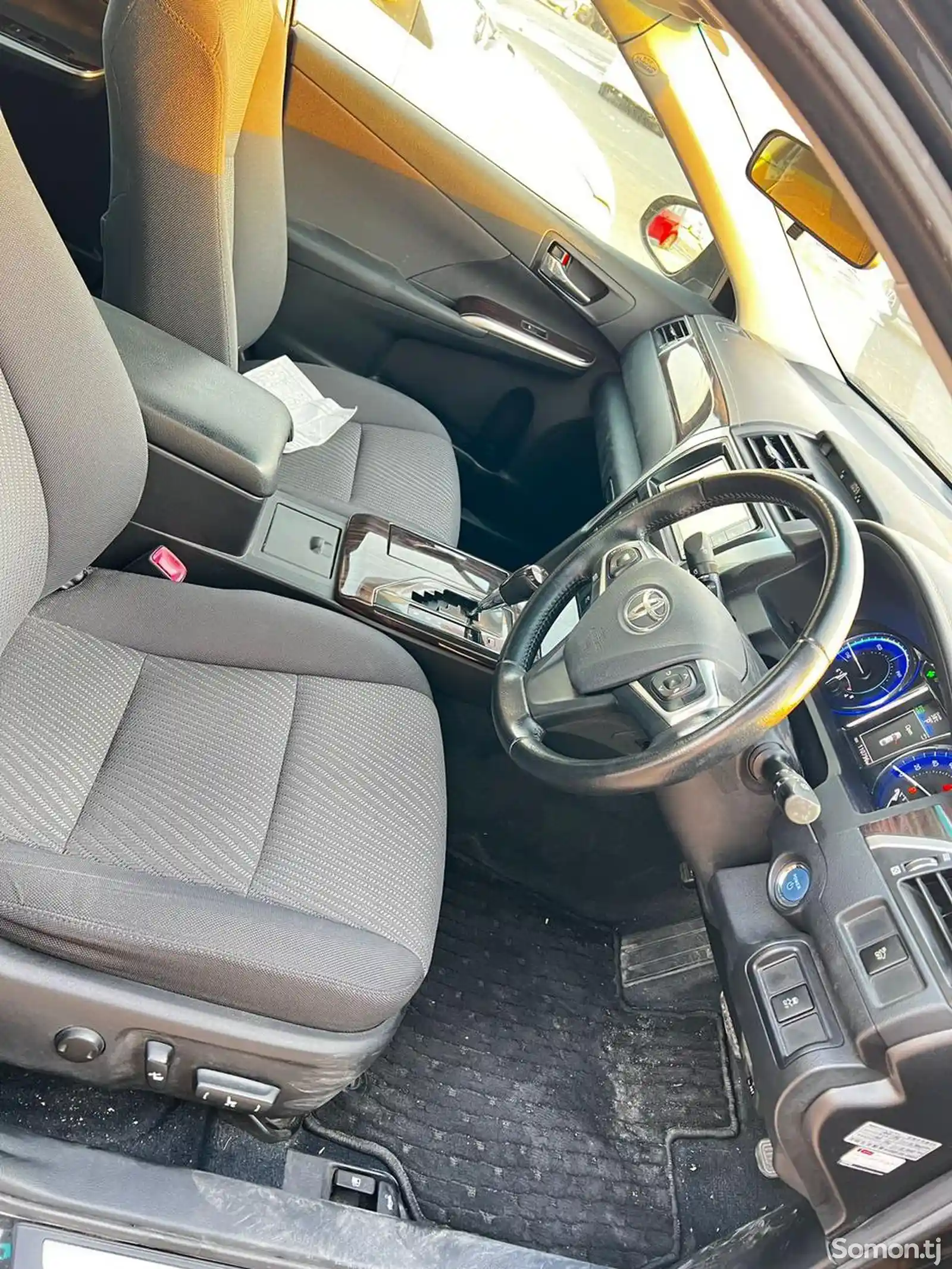 Toyota Camry, 2014-9