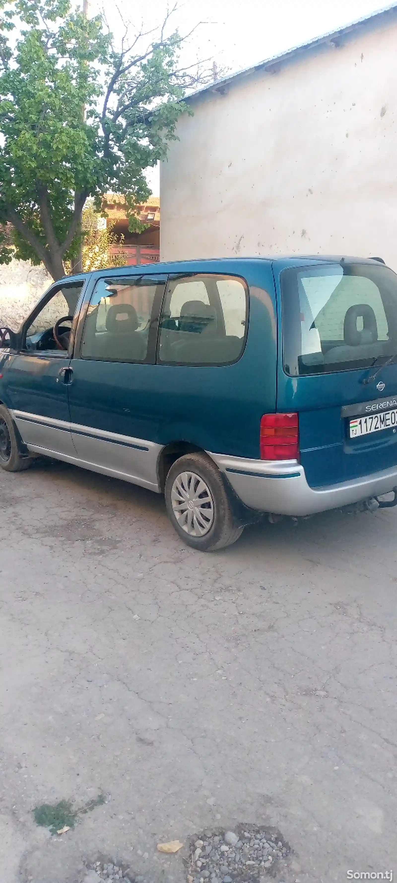 Nissan Serena, 1995-4