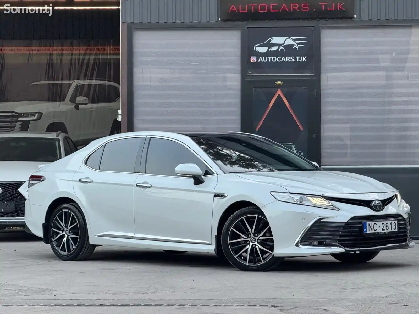 Toyota Camry, 2020-7