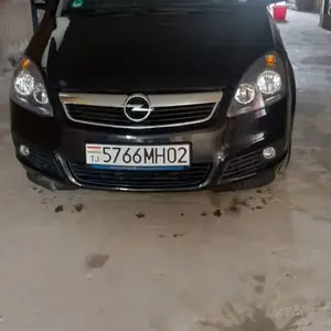 Opel Zafira, 2006