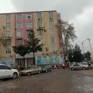 2-комн. квартира, 4 этаж, 50 м², Айни