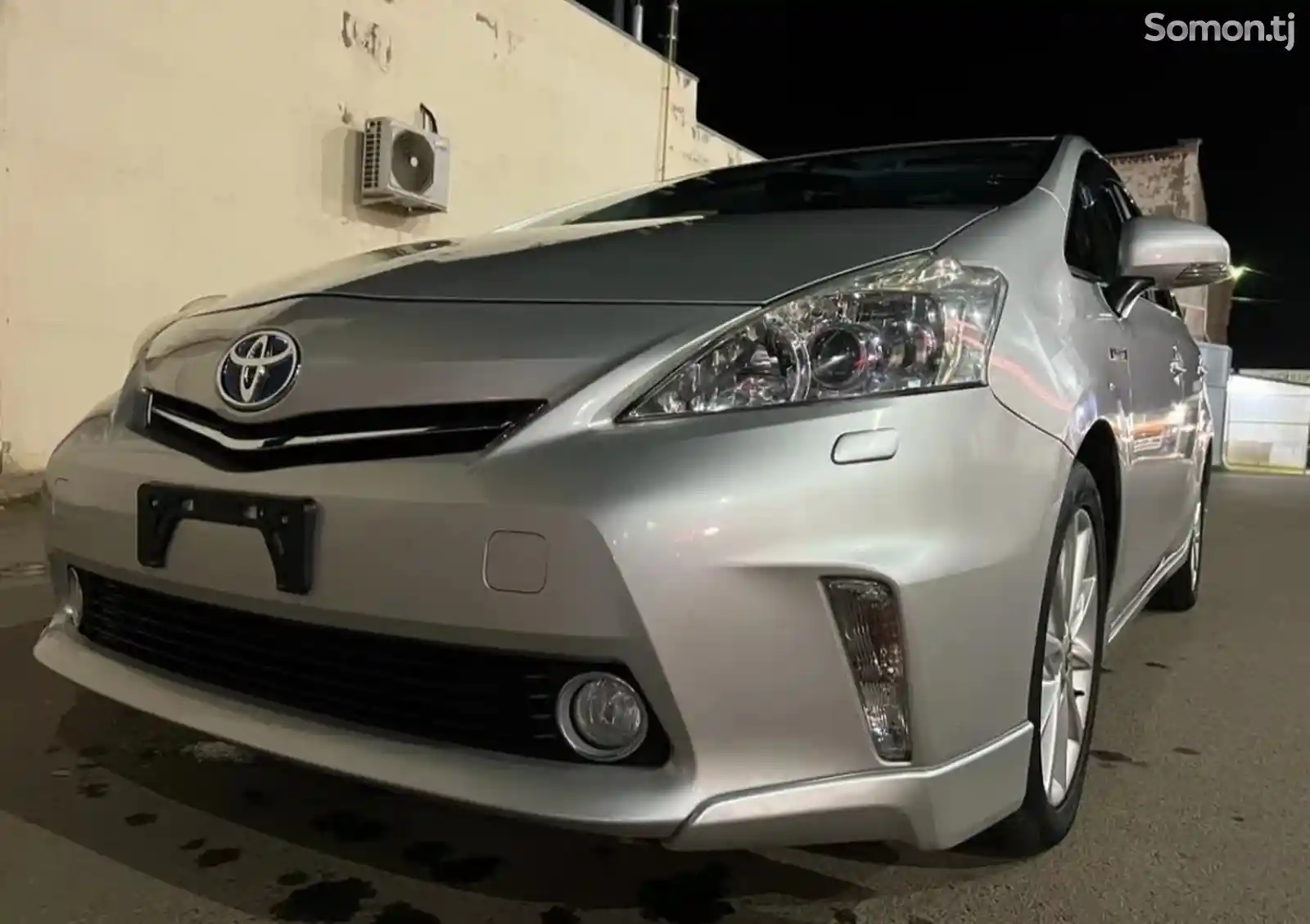 Toyota Prius, 2012-11