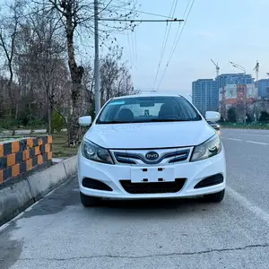 BYD E5, 2020