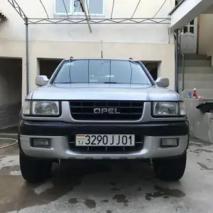 Opel Frontera, 2005